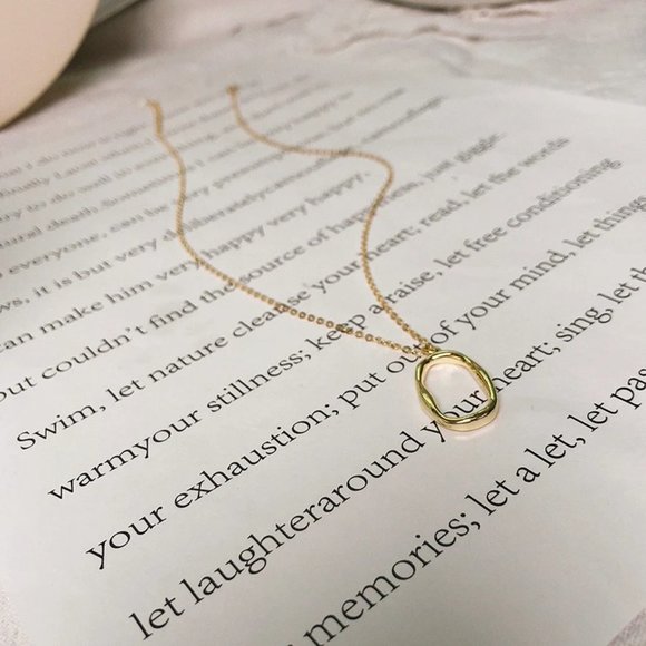 NEW Silver Simple Irregular Necklace - Picture 7 of 8